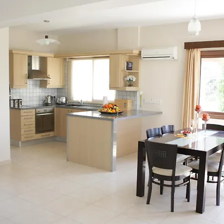 Santorini Pissouri