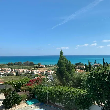 Santorini Vila Pissouri