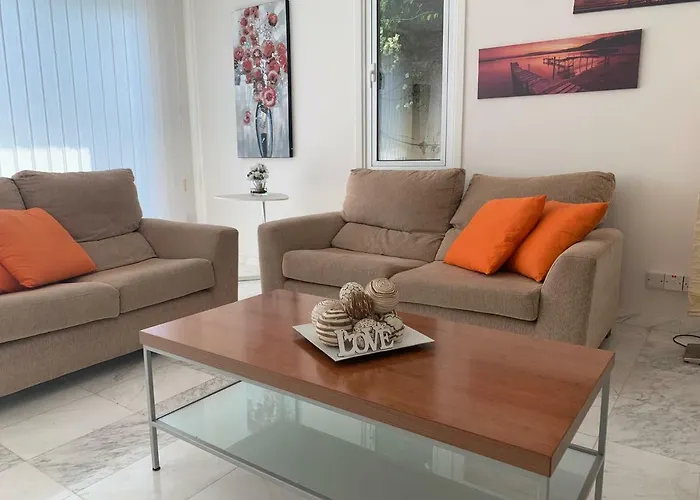 Santorini * Pissouri